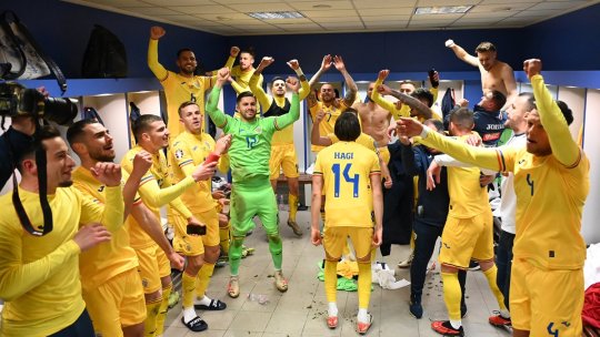 Vizită surpriză în vestiarul naționalei înaintea partidei cu Irlanda de Nord