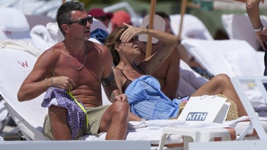 Sigur s-a retras? Paolo Maldini, într-o formă spectaculoasă la 55 de ani. Cum a fost fotografiată legenda lui AC Milan