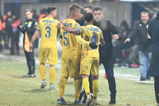 Luptă aprigă pentru semnătura brazilianului care a impresionat în Superligă: "Am discutat cu agentul"