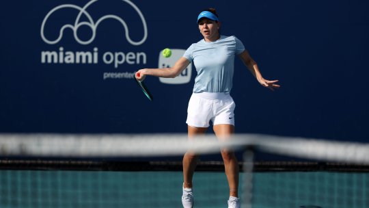 Kim Clijsters și Andy Roddick se implică în conflictul dintre Simona Halep și Caroline Wozniacki