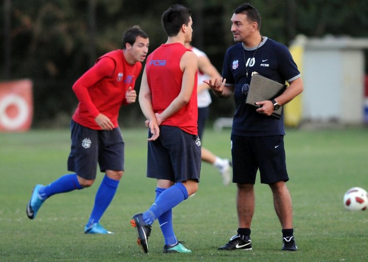 Ilie Dumitrescu a fost timp de 40 de zile antrenor la FCSB, în 2010