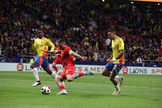 Disputa continuă și în afara granițelor! Banner anti-FCSB afișat pe Wanda Metropolitano la Columbia - România: ”Nu e Steaua!”