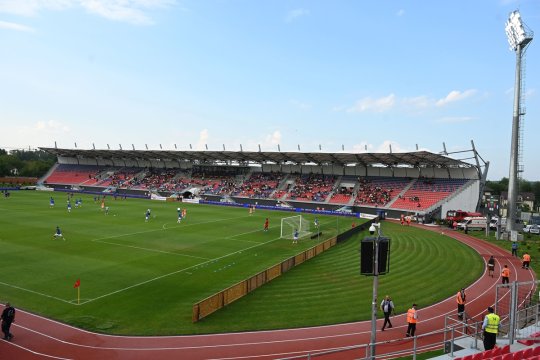 Dinamo speră să se salveze de la retrogradare la Târgoviște! De ce părăsesc ”câinii” Capitala după meciul cu Petrolul Ploiești