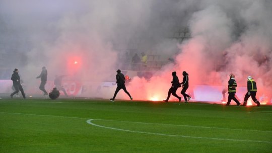 LPF încearcă să facă pace pe stadioane: “Trebuie să detensionăm situaţia!” Propunerea făcută galeriilor de fotbal