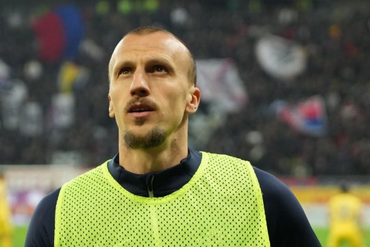 Primele imagini cu Vlad Chiricheș după revenirea la FCSB! Cum arată fundașul după ce a stat jumătate de an pe bară