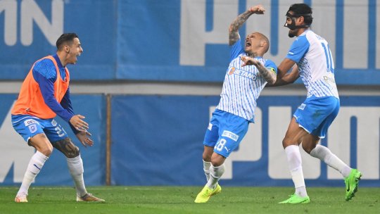 Universitatea Craiova - Rapid 2-1. Revenire incredibilă! Oltenii au întors scorul în inferioritate numerică
