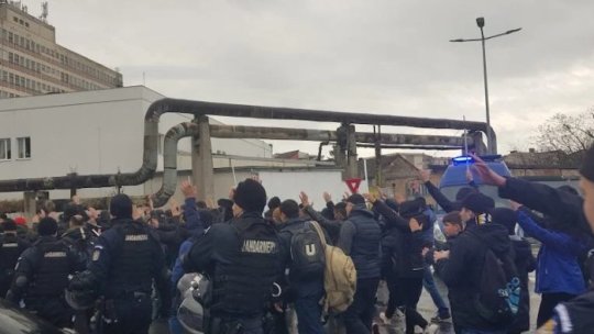 "Război" înaintea meciului de pe Cluj Arena. Fanii celor două rivale din Cluj s-au luat la bătaie