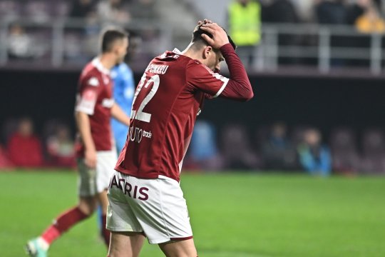 De ce a l-a scos Bergodi pe Săpunaru din primul ”11” pentru meciul cu Universitatea Craiova. Un fost rapidist: ”Am vorbit cu el la telefon”