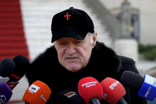 Ofertă din Bundesliga pentru o vedetă de la FCSB? Gigi Becali, încurcat: ”O fi, da? Bă, sunt transferuri?”