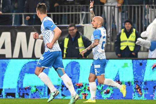 Alex Mitriță, eroul oltenilor cu Rapid, e pregătit de duelul cu rivalii de la FCU: ”La fiecare meci suntem pregătiți să dominăm”