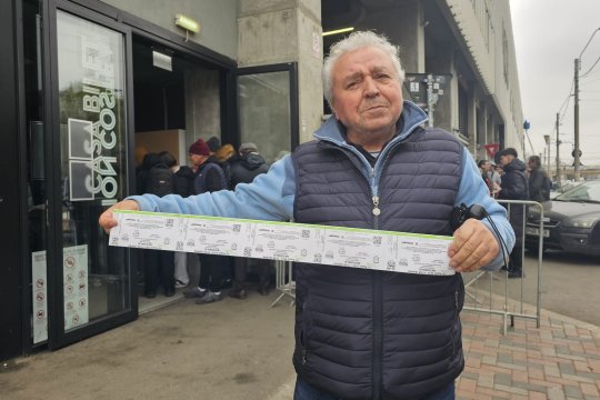 Imagini de la stadionul din Giulești, după ce s-au pus în vânzare biletele la Rapid - FCSB! Cât costă accesul la derby-ul dintre primele două clasate