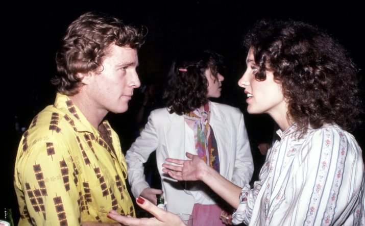 Margaret Trudeau și actorul Ryan O'Neal, la Studio 54