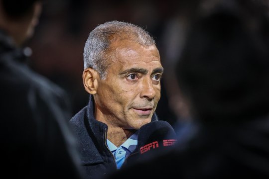 Legenda fotbalului brazilian, Romario, se iubește cu o femeie cu 24 de ani mai tânără