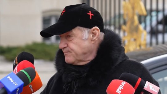 Gigi Becali a intervenit în miez de noapte pentru a explica schimbarea lui Radaslavescu: "Nu mi-a plăcut niciun jucător"