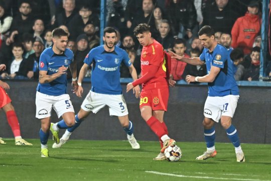Tatăl lui Radaslavescu, insensibil la lacrimile fiului său: "Respect tot ce spune domnul Becali". Cifrele îi contrazic și pe el și pe patronul FCSB