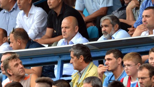 Haos total la FCU Craiova. Mititelu recunoaște că el e vinovat de tot: ”M-am lăsat influențat de fani și jucători” / ”Achim venea să se plângă de antrenamente, l-am primit de prost”