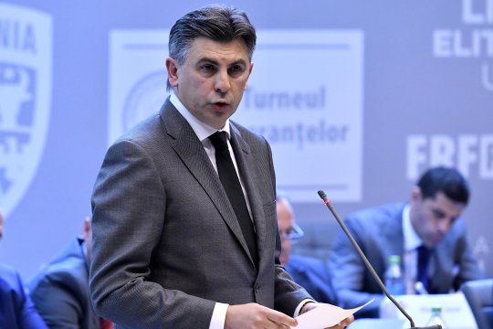 Conspirație contra lui Dinamo? Lupescu ia la țintă comisiile FRF: ”Nu știu dacă este decizie la comandă. Trebuie să se mai schimbe oamenii, unii sunt de 15 ani acolo”