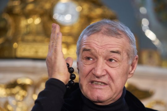 ”Este unul dintre cei mai buni fotbaliști din România, ascultă la mine!” Dumitru Dragomir îi propune un jucător surpriză lui Gigi Becali la FCSB