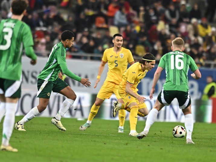 Adrian Șut a debutat pentru România în luna martie, când a fost introdus în ultimul sfert de oră al amicalului cu Irlanda de Nord, încheiat 1-1