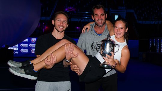 Noul antrenor al Simonei Halep, declarații în premieră despre colaborarea cu românca: ”Darren mi-a dat mesaj, m-a întrebat asta” / ”E o mare campioană, se vede!”