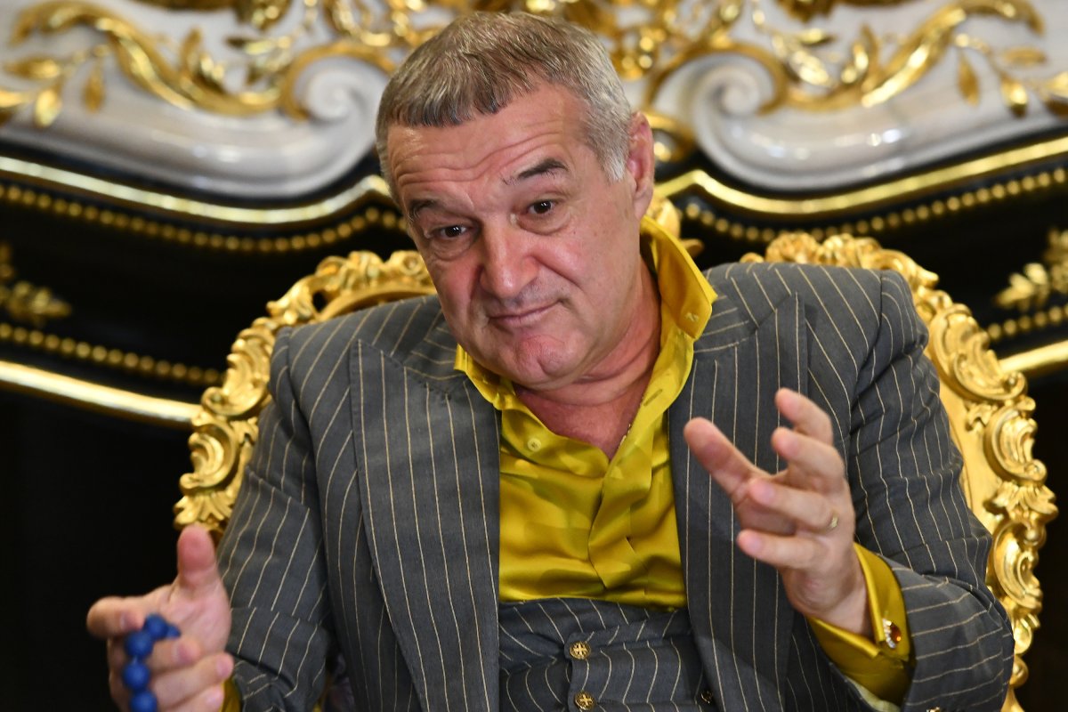 Gigi Becali este patronul celor de la FCSB din 2003