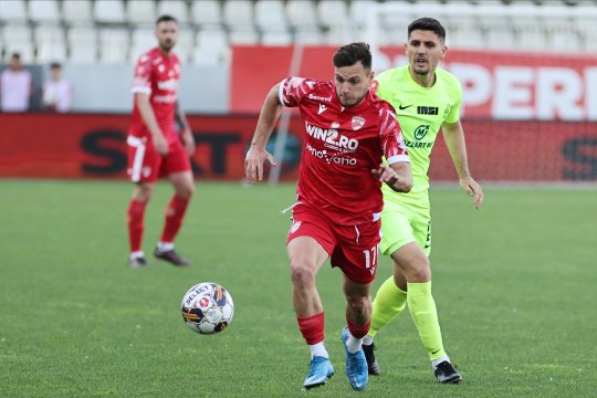 Dinamo - Poli Iași 1-0. "Câinii roșii" dau lovitura în prelungiri și urcă trei locuri în clasament