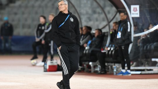 Sabău își recunoaște greșeala la finalul meciului U Cluj - Petrolul 1-2: "E ușor să tragi concluzii după"