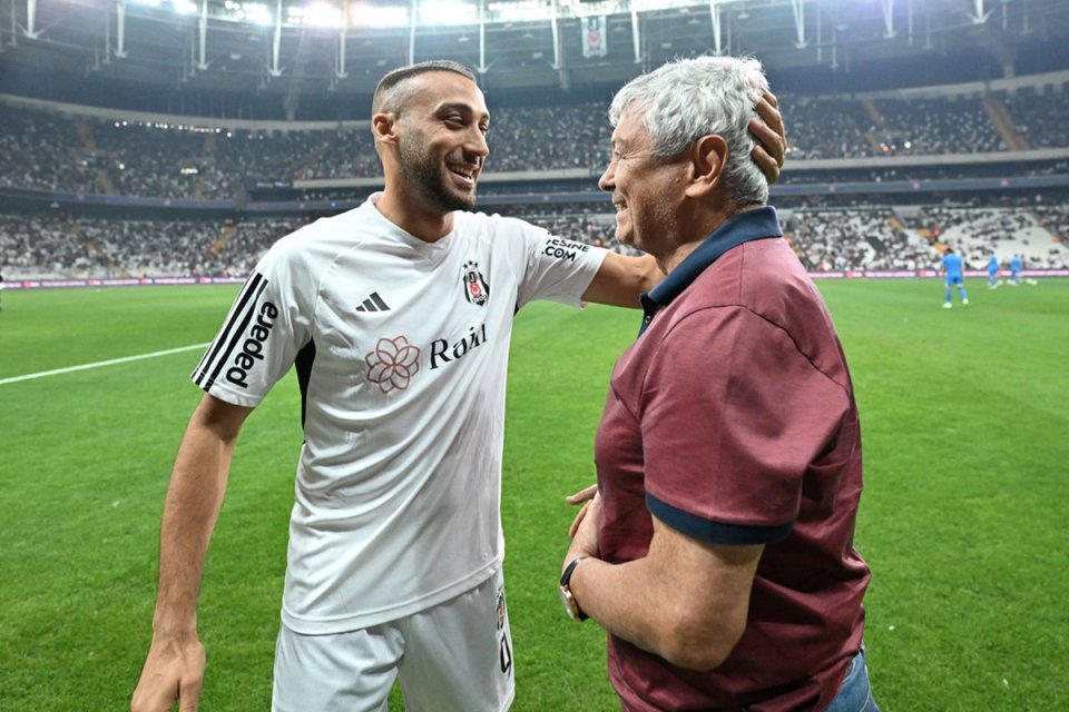 Mircea Lucescu s-ar fi înțeles cu Besiktas și ar putea să devină noul antrenor al echipei, după ce Fernando Santos a fost dat afară