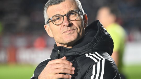 Sabău, mesaj încurajator pentru elevii săi înainte de semifinala din Cupa României: "Capul sus! Să avem încredere în noi"