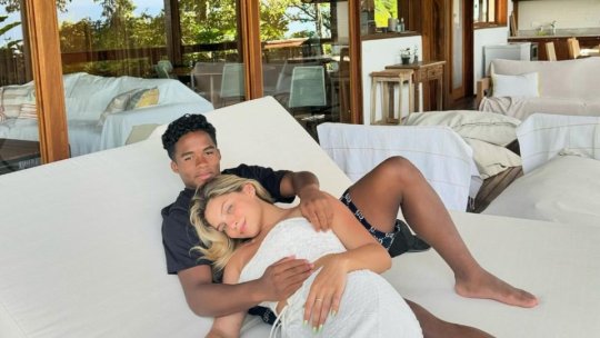 Endrick, pus de iubită să semneze un contract. Ce i-a fost interzis să facă și care sunt obligațiile