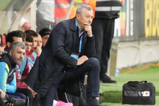 Lovitură dură pentru UTA și Mircea Rednic. Vestea a venit înainte de meciul cu Petrolul. UPDATE: Reacția surprinzătoare a antrenorului pentru iAMsport.ro