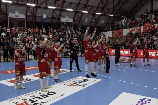 Dinamo merge ceas! ”Dulăii” s-au calificat în sferturile European League, după victoria cu Silkeborg