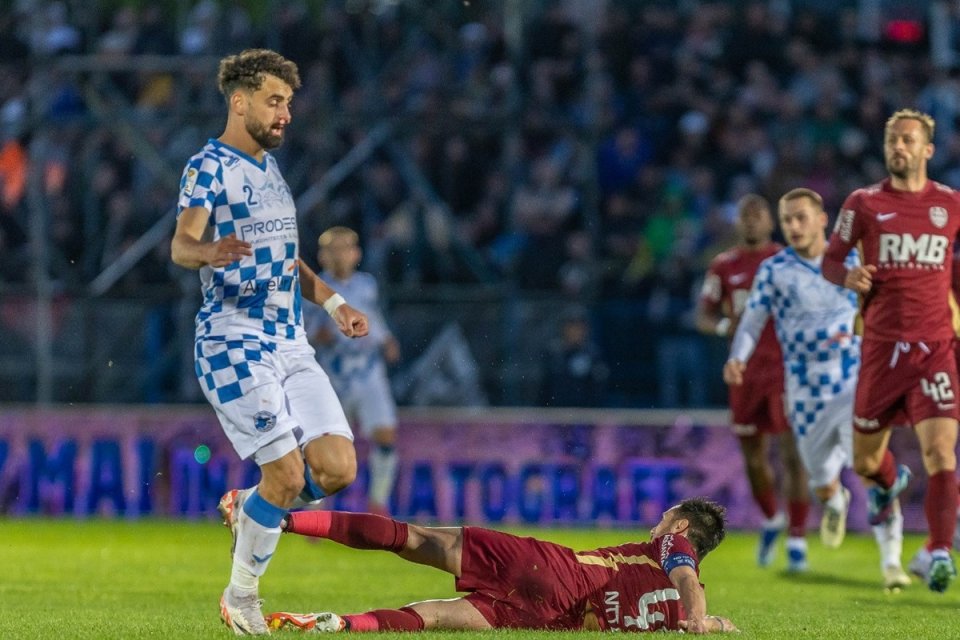 O singură dată a câștigat Camora Cupa României cu CFR Cluj, în 2016