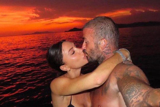 Victoria Beckham a împlinit 50 de ani. Unde și-a dus David soția de ziua ei, dar și cât a costat cina