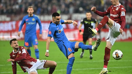 Echipele de start pentru FCSB - Rapid. Alegerile făcute de Charalambous și Lobonț