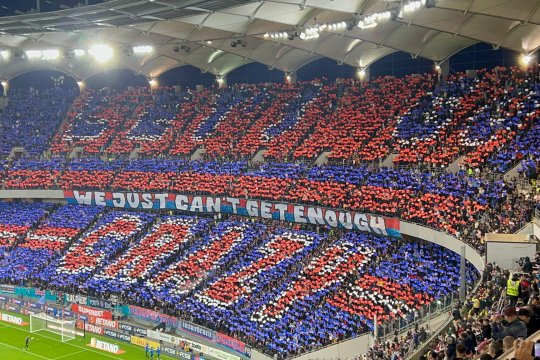 Scenografie spectaculoasă la FCSB - Rapid. Mesajul transmis de Peluza Nord