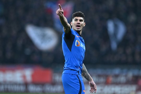 Ce arată reluările la golul anulat al lui Florinel Coman din FCSB - Rapid