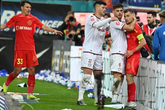 "Penibil, penibil, penibil!" Cristi Săpunaru a răbufnit după FCSB - Rapid 2-2: "Sub orice critică"
