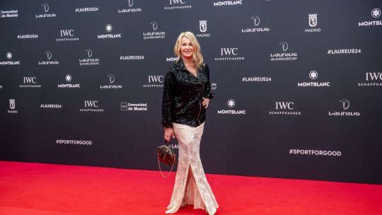 Cine este celebrul sportiv care s-a fotografiat cu Nadia Comăneci la Gala Premiilor Laureus