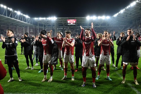 iAMsport a aflat ce echipe din străinătate îl doresc pe fotbalistul Rapidului!