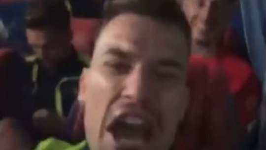 Darius Olaru, lider la petrecere în autocarul celor de la FCSB