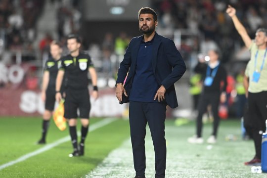 Adrian Mutu, atac subtil la adresa jucătorilor și conducerii lui CFR Cluj: ”Ştie Dan Petrescu lucrurile astea!”