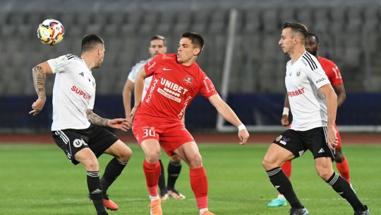 U Cluj - Hermannstadt 0-0, ACUM, pe iAMsport.ro. Câștigătoarea se va lupta cu U Craiova sau Oțelul pentru un loc în finală