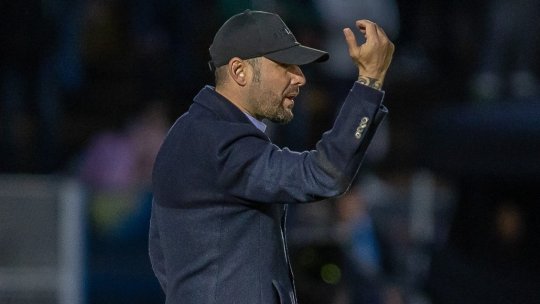 Adrian Mutu nu s-a răzgândit și vrea să plece de la CFR! ”Demisia e pe masa lui Balaj. Nu pot accepta asemenea umilință”