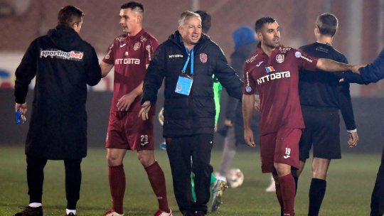 OFICIAL | CFR Cluj a anunțat cine preia banca tehnică a echipei, după demisia lui Mutu