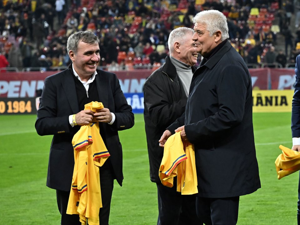 Gheorghe Hagi (stânga), Marin Dragnea (centru, plan îndepărtat) și Ioan Andone la meciul amical de fotbal dintre România și Irlanda de Nord, desfășurat pe Arena Națională, 22 martie 2024