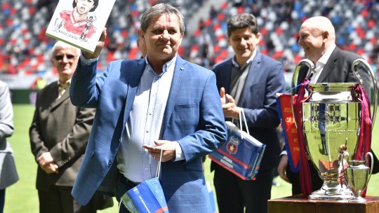 "Fiara" Lăcătuș la 60 de ani. Șase repere pe care cel mai probabil nu le știați dintr-o carieră fără egal