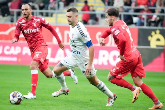 UTA - Botoșani 1-0. Victorie frumoasă a arădenilor pentru micuții din tribune. Botoșaniul, tot mai aproape de liga secundă