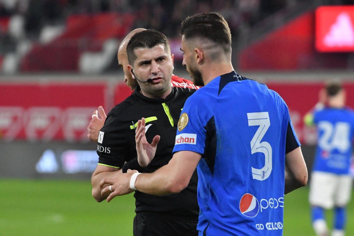 Arbitrul Florin Chivulete a fost ținta ardelenilor