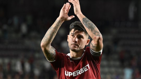 Ce a făcut Cristi Săpunaru cu tricoul cu numărul 200 pe care l-a primit înainte de Rapid - CFR Cluj